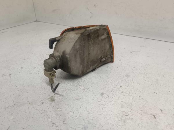 CLIGNOTEUR GAUCHE VW POLO 6N 1994-2001 - Vue 2